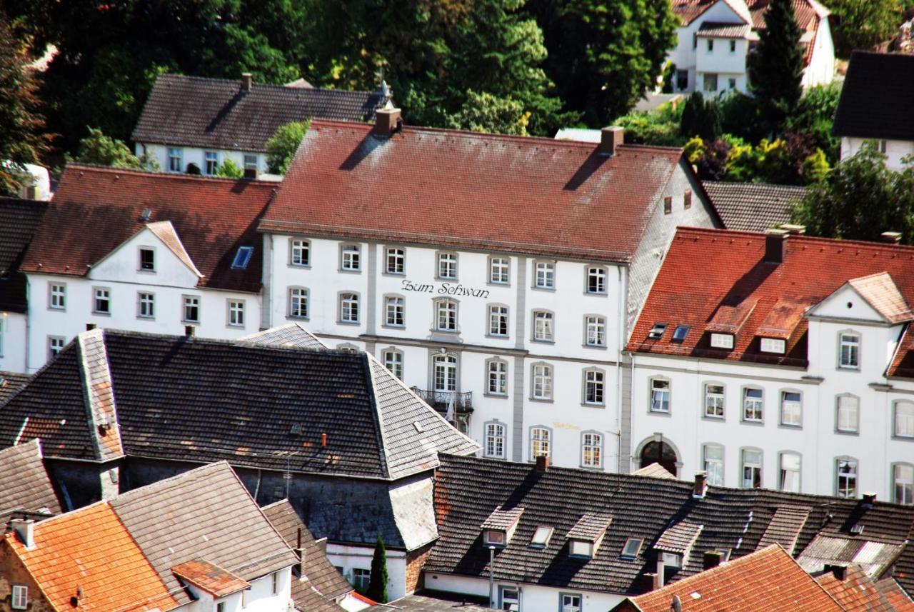Historisches Hotel Zum Schwan 바트카를스하펜 외부 사진